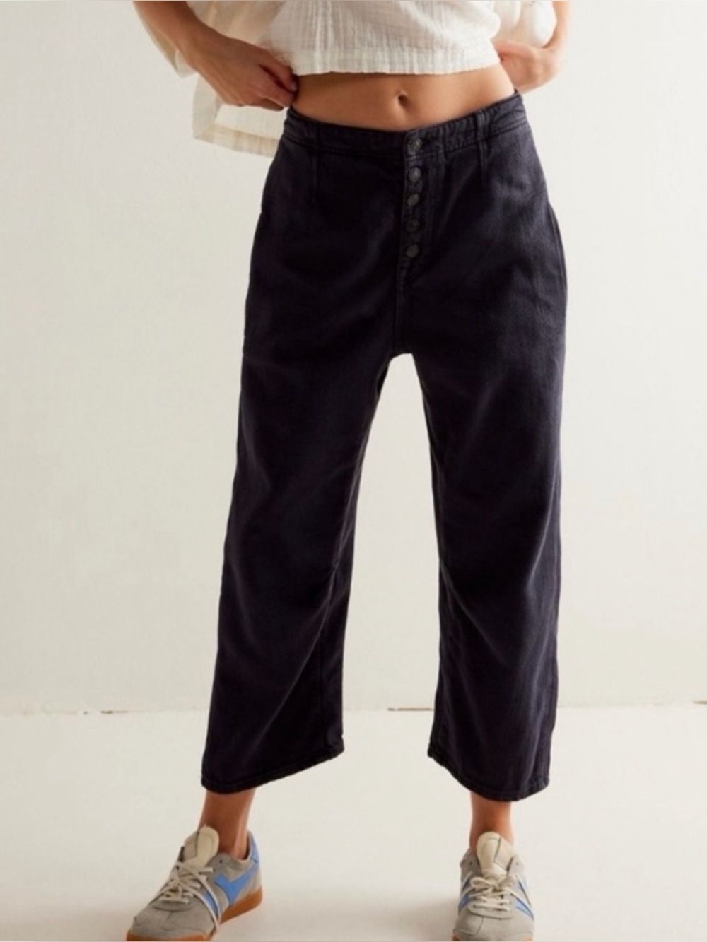 Free People We The Free Osaka Barrel Jeans Black Button Fly Cropped Size 25